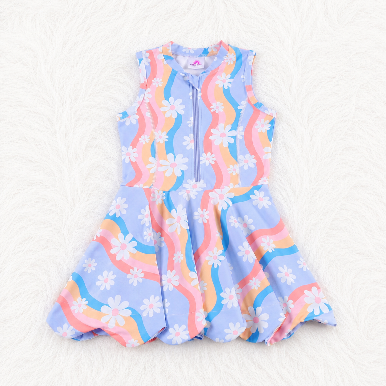 Scalloped daises yoga dress