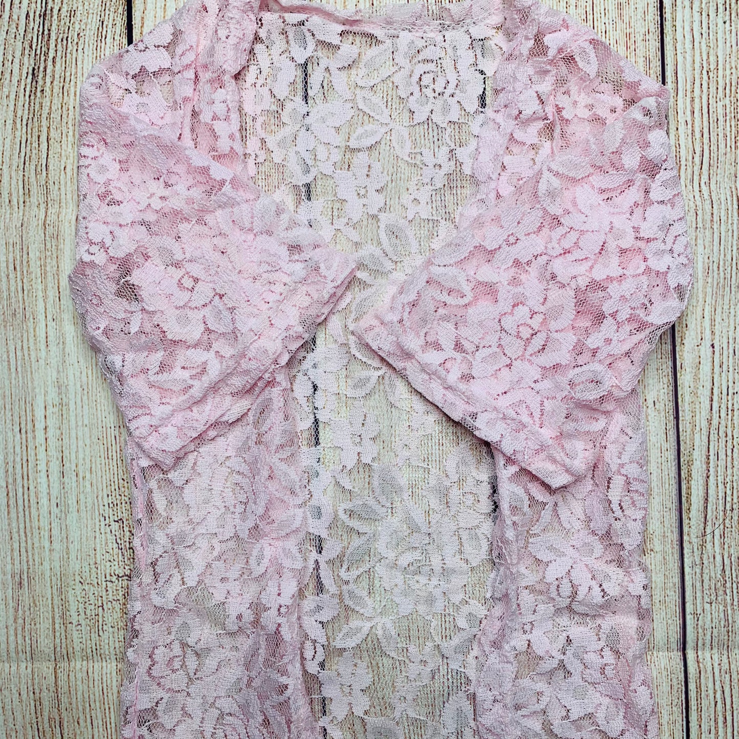 Lace pale pink duster