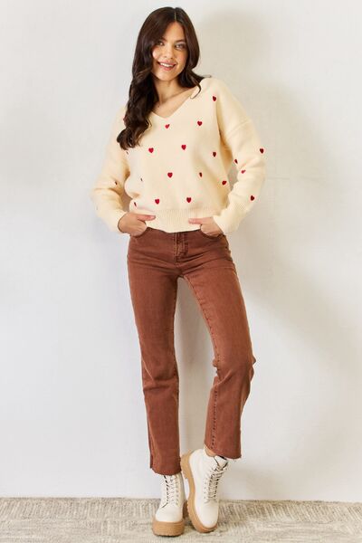 J.NNA Hearts Pattern V-Neck Sweater